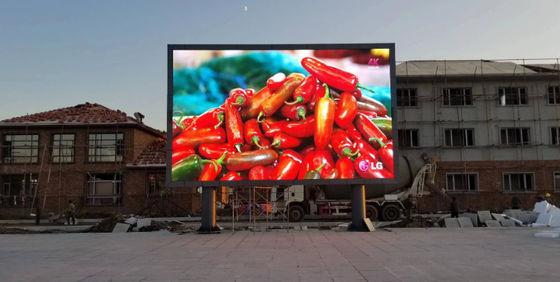 Energy-saving P8 P10 Outdoor LED Video Walls Full Color Display Iron Waterproof 12000cd/M²