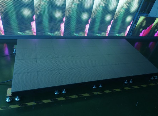 DMX Control LED Screen Floor Tiles Indoor / Outdoor High grade Aluminum Alloy Material