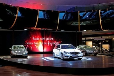 Longda Indoor Full Color Led Display P3.91 Advertising Video Wall