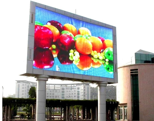 FCC IP65 Outdoor Curved Led Wall RGB 3in1 P10 Flexible Led Video Wall 1000W / Sqm