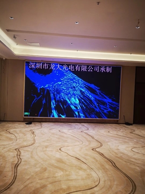 860cd Digital Signage Wall 1920hz P4 Led Video Wall Advertising 320 *160mm