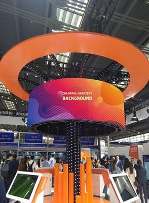 Portable Indoor Full Color Led Display Board Screen 800cd 250000 Pixels Ultra Light