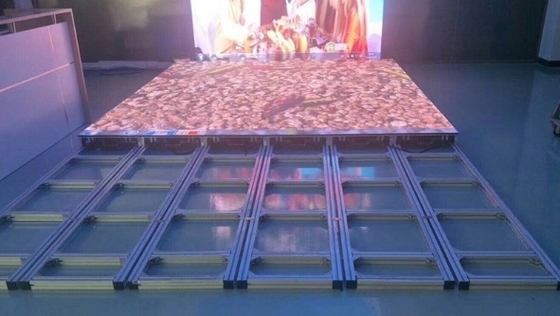FCC IP54 Lighted LED Floor Panels 65410 Dots/ M2 8192 Pixels For Concert