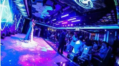 Energy-saving Concert Light Up Led Dance Floors Panels Novastar 14bits