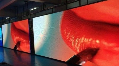 Advertising P3.076 Indoor Full Color LED Display Die Casting Aluminum