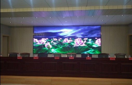 Colorful Square Indoor Full Color Led Display P2.5  For Square Column 640x480mm Die-casting Aluminum