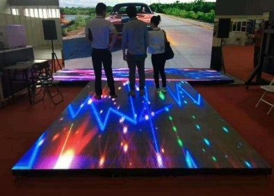 Full Color 1/10 Scan LED Dance Floor Display W40*H40dots 25600 Dots/ M2