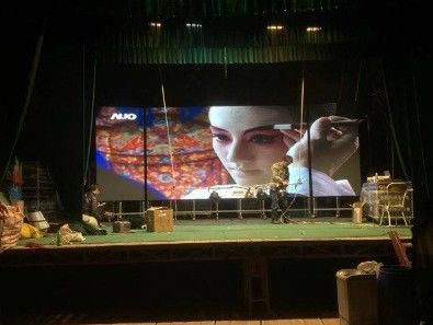 Longda Outdoor Full Color Led Display 104x104 Dots High Definition