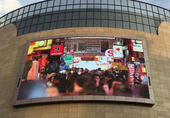 waterproof Outdoor LED Video Walls Brightness 4000-7000nits IP65 LED Display