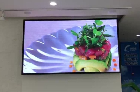 32 * 16cm Animation Small Pixel Led Display ODM 640 * 480mm Cabinet