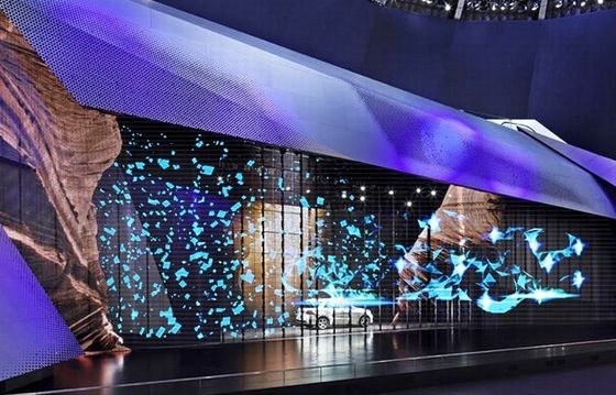 Embedded Transparent Glass LED Screen 3.91mm-7.82mm Building Advertising