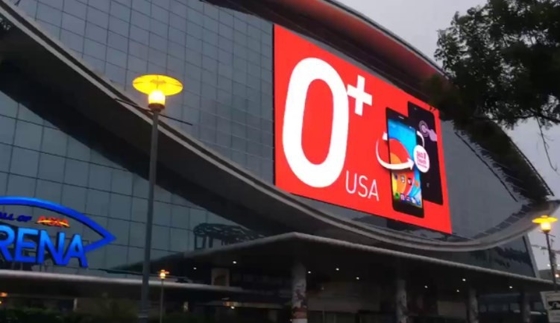 HD Full Color P4 Customizable LED Display Outdoor LED Video Walls