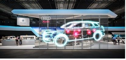 3.9mm 7.8mm TV Commercial Advertising Led Display Screen HD Hanging